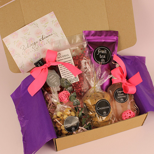 Moments box I